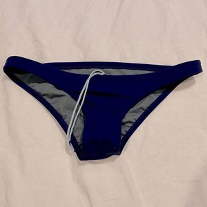 Jolyn Bali Navy swim bottom size large